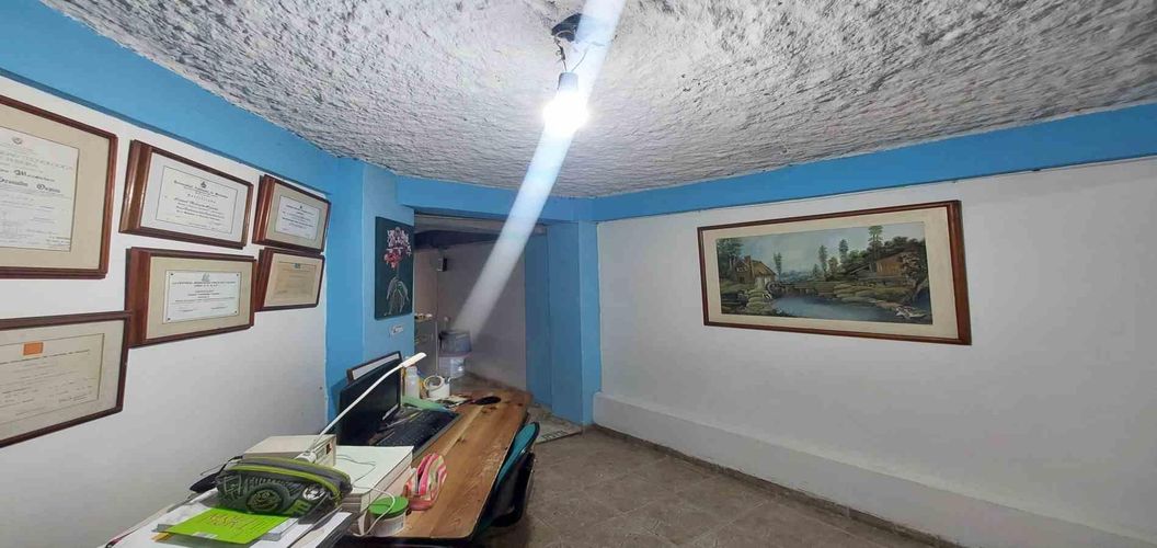 Edificio en venta en Velez, Manizales, 1000 m² · foto 2 de 24
