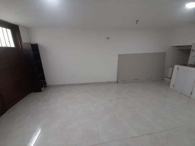 Local en arriendo en Los Rosales, Manizales, 25 m² · foto 6 de 16