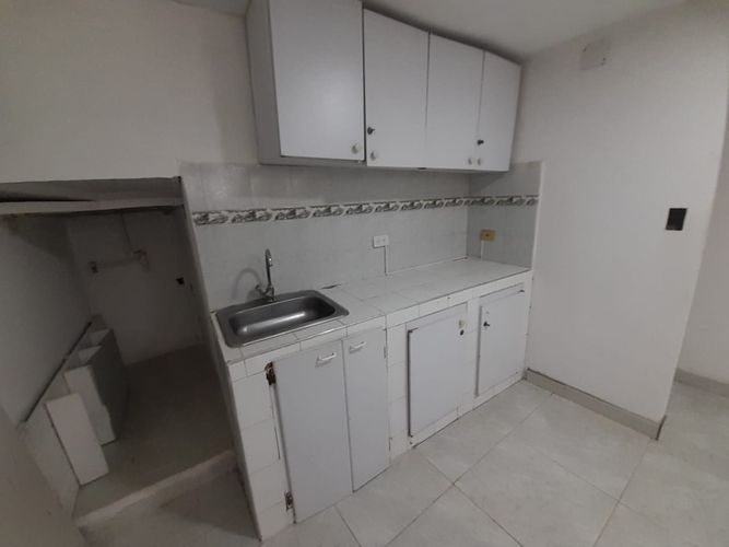 Local en arriendo en Los Rosales, Manizales, 25 m² · foto 13 de 16
