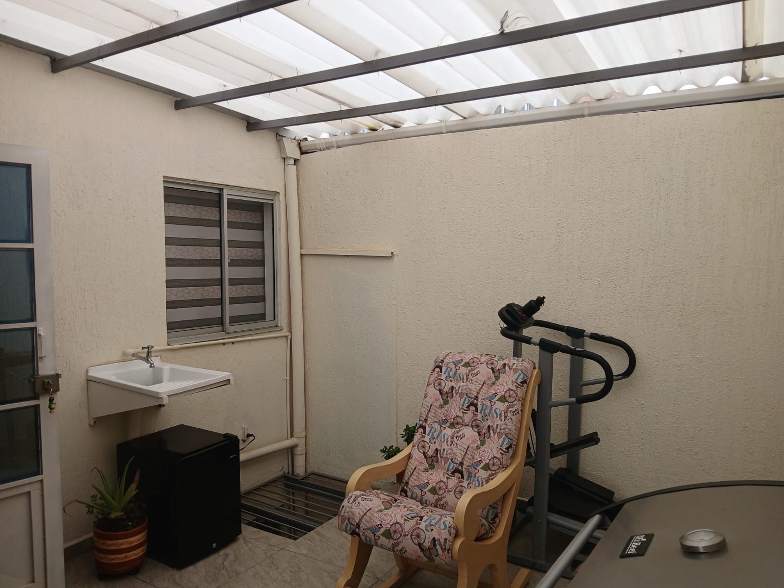 Casa en venta en Bajo Tablazo, Manizales · foto 2 de 24