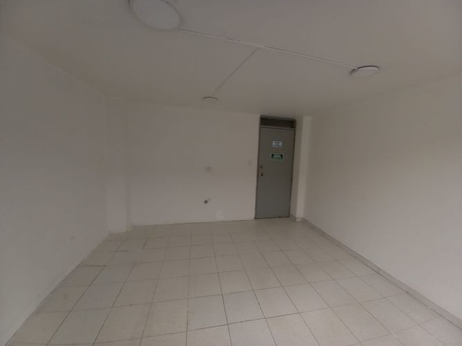 Oficina en arriendo en El Centro, Manizales, 20 m² · foto 4 de 20