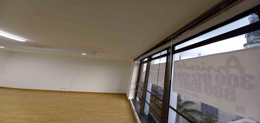 Oficina en venta en El Centro, Manizales, 82 m² · foto 2 de 24