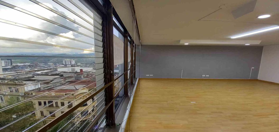 Oficina en venta en El Centro, Manizales, 82 m² · foto 3 de 24