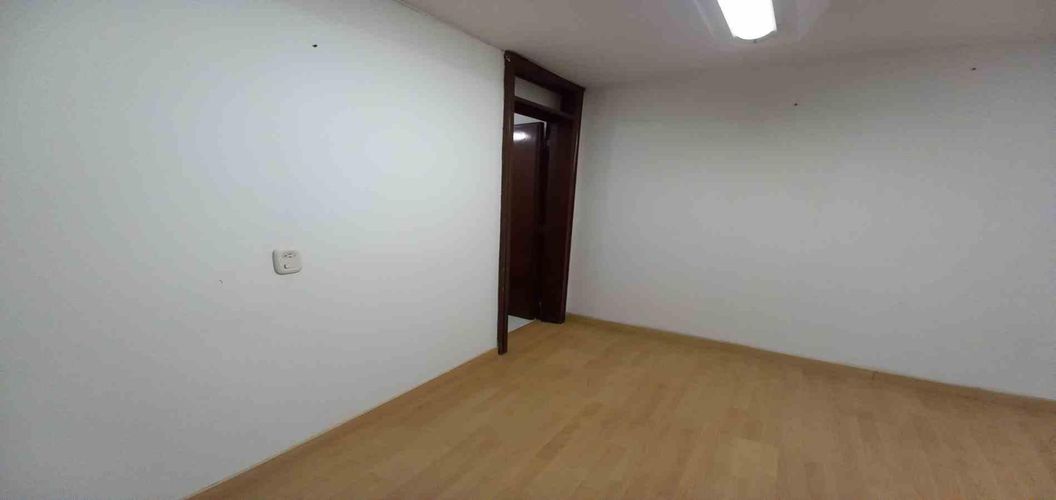 Oficina en venta en El Centro, Manizales, 82 m² · foto 6 de 24