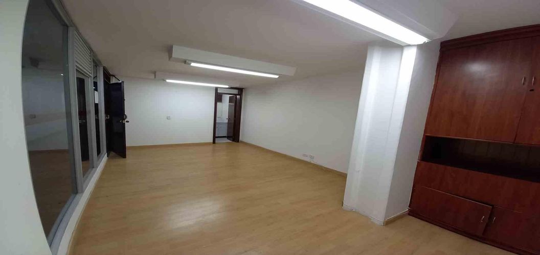 Oficina en venta en El Centro, Manizales, 82 m² · foto 15 de 24