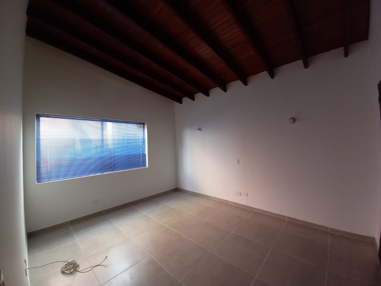 Casa en venta en Guayacanes, Manizales · foto 3 de 24