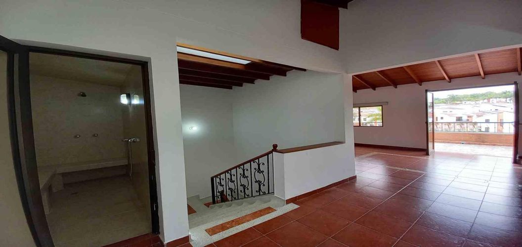 Casa de 5 alcobas en venta en Alamos, Pereira · foto 8 de 24