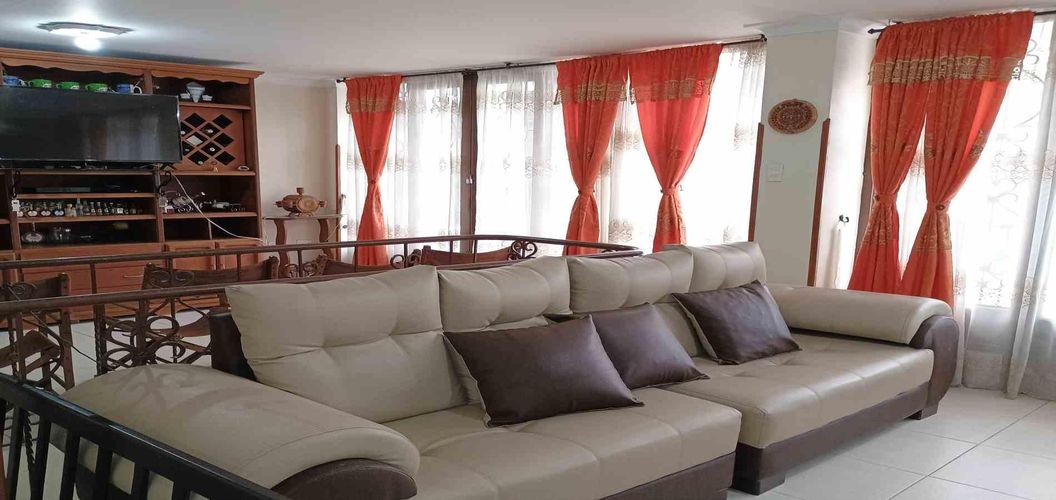 Casa de 8 alcobas en venta en Modelo, Armenia, 610 m² · foto 12 de 24