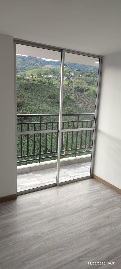 Apartaestudio en venta en Co. Cedro Rojo, Dosquebradas, 38 m² · foto 4 de 21