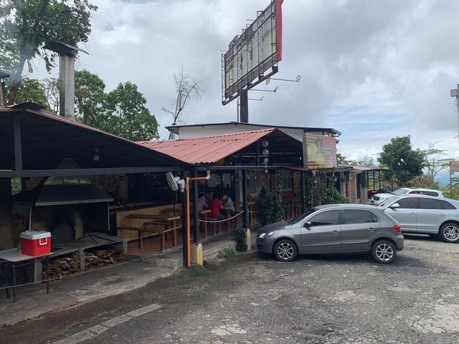 Local en venta en Colombia, Manizales, 800 m² · foto 6 de 13