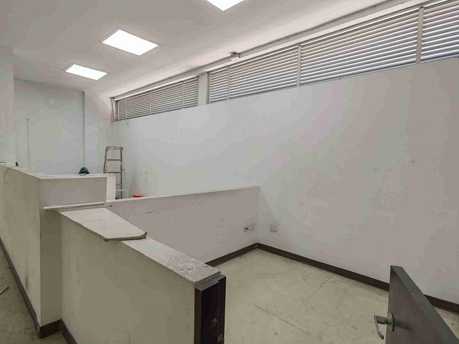 Oficina en arriendo en San Jose Sur, Pereira, 332 m² · foto 2 de 12