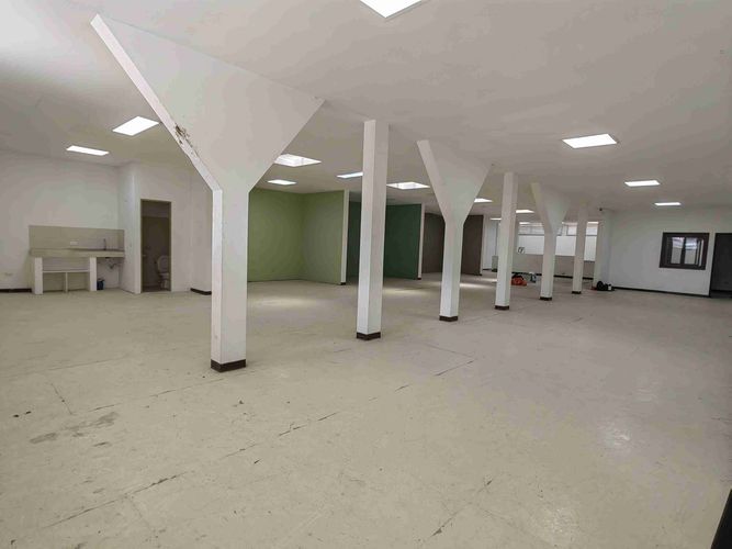 Oficina en arriendo en San Jose Sur, Pereira, 332 m² · foto 3 de 12