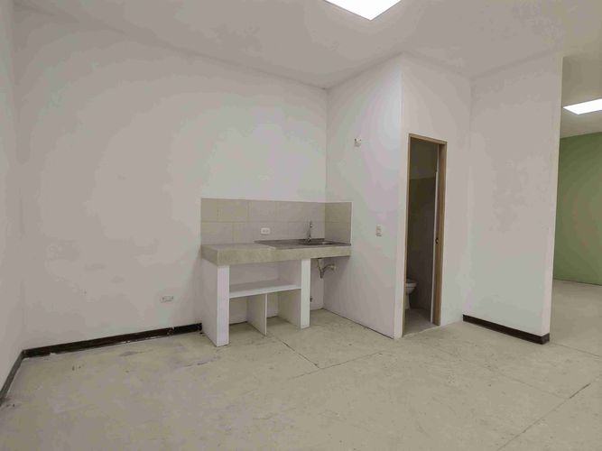 Oficina en arriendo en San Jose Sur, Pereira, 332 m² · foto 8 de 12