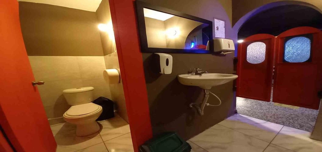 Local en venta en El Centro, Manizales, 156 m² · foto 21 de 23