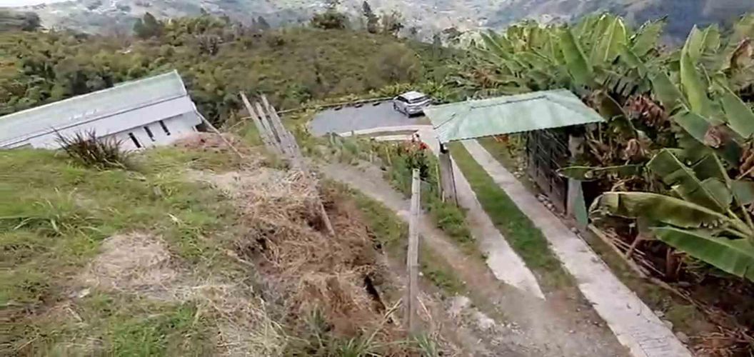 Lote en venta en La Linda, Manizales, 220 m² · foto 6 de 10
