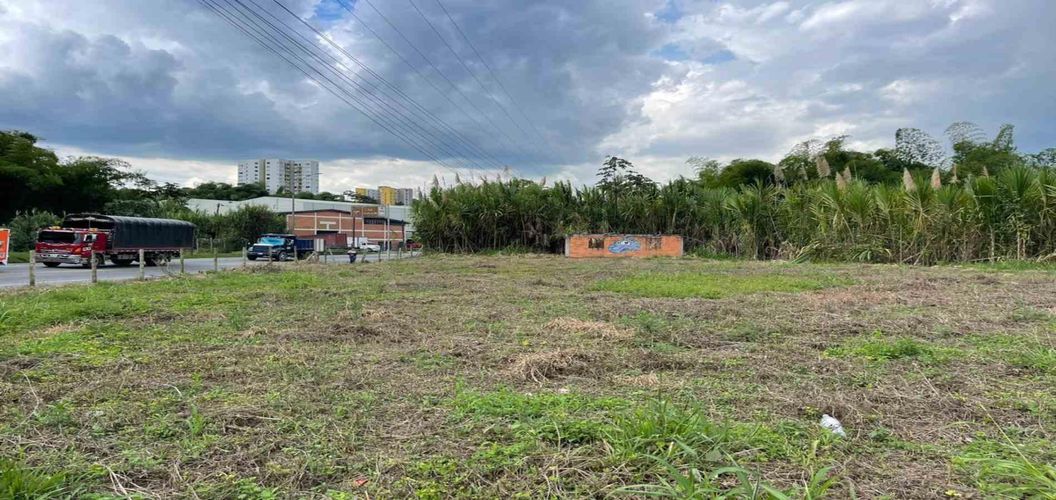 Lote en venta en El Estanquillo, Dosquebradas · foto 11 de 13