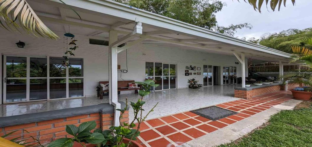 Finca en venta en San Jose Sur, Pereira, 335 m² · foto 7 de 24