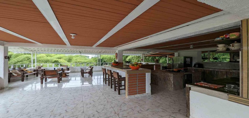 Finca en venta en San Jose Sur, Pereira, 335 m² · foto 8 de 24