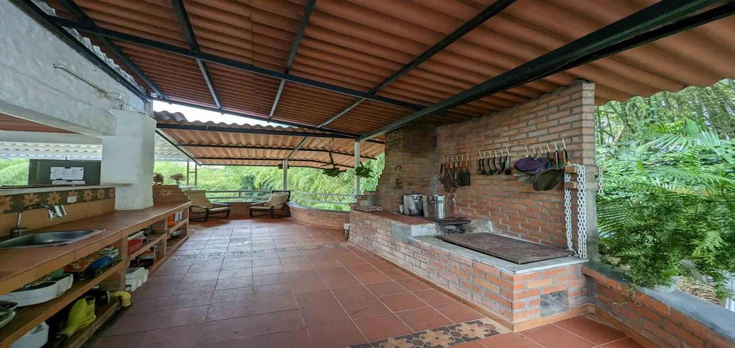 Finca en venta en San Jose Sur, Pereira, 335 m² · foto 13 de 24