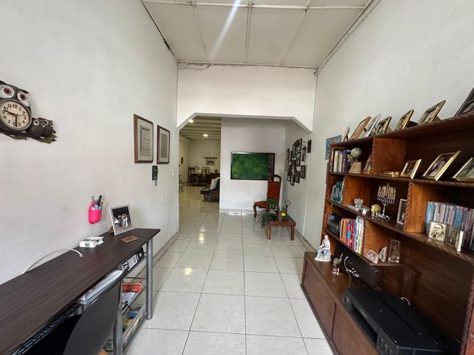 Casa de 16 alcobas en venta en Olaya Herrera, Pereira, 230 m² · foto 14 de 24