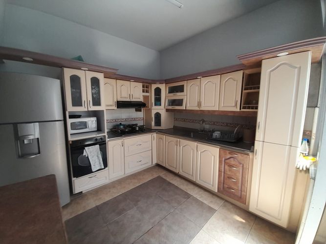 Casa de 6 alcobas en venta en La Primavera, Manizales, 300 m² · foto 11 de 24