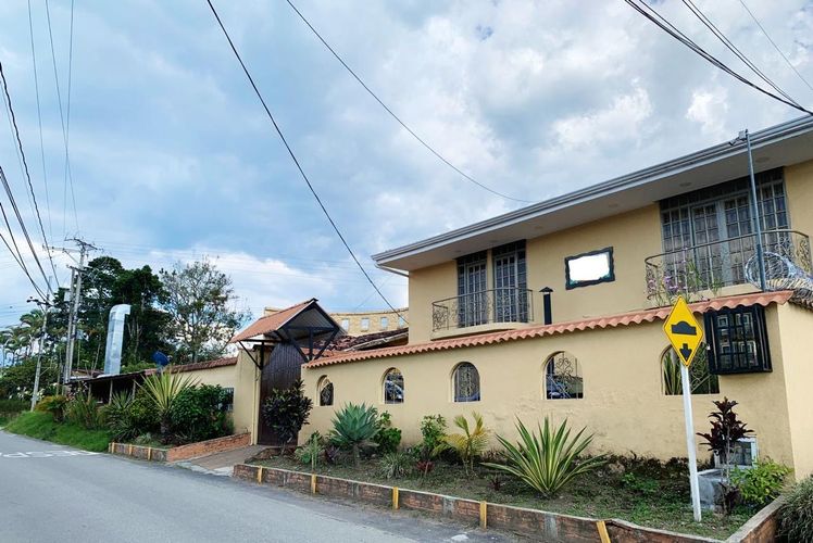 Casa en venta en Avenida Centenario, Armenia, 720 m² · foto 8 de 19