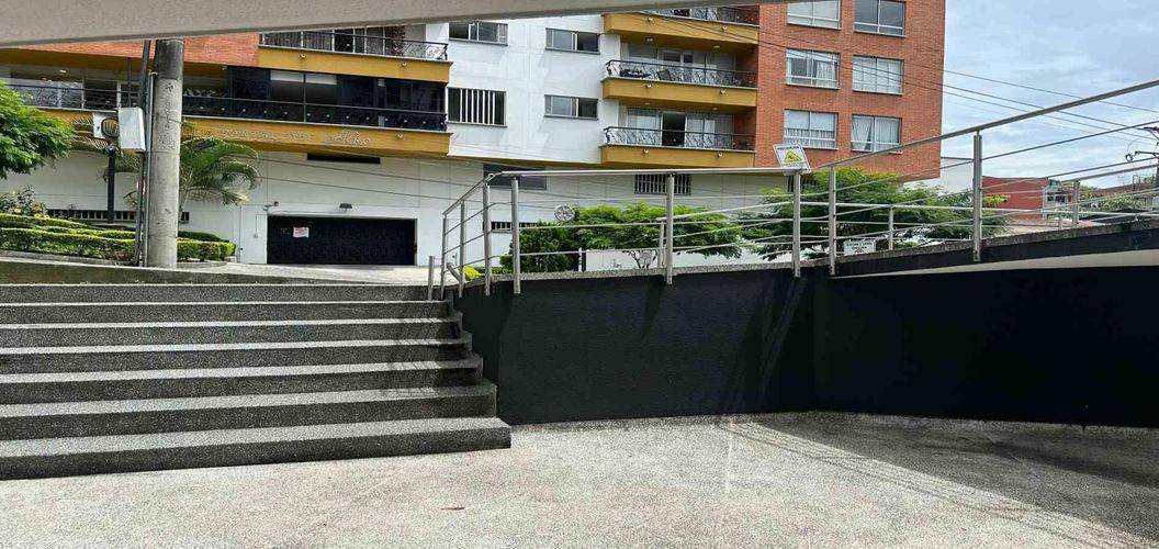 Local en venta en Pinares, Pereira, 92 m² · foto 5 de 20