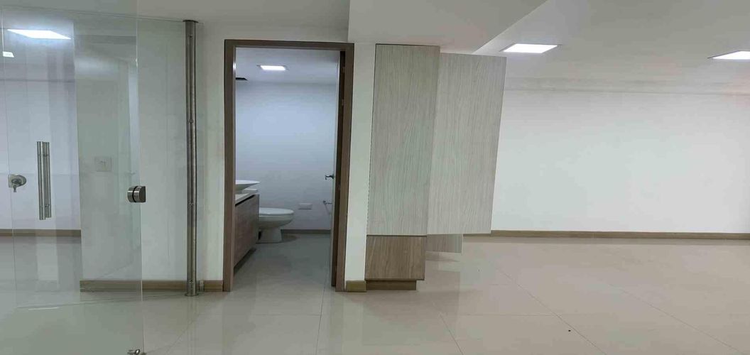 Local en venta en Pinares, Pereira, 92 m² · foto 20 de 20