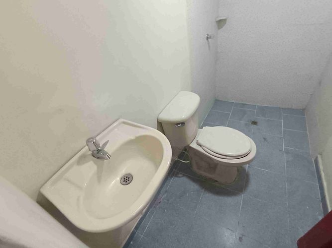 Casa de 8 alcobas en venta en Popular, Armenia, 450 m² · foto 4 de 24