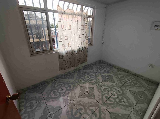 Casa de 8 alcobas en venta en Popular, Armenia, 450 m² · foto 16 de 24