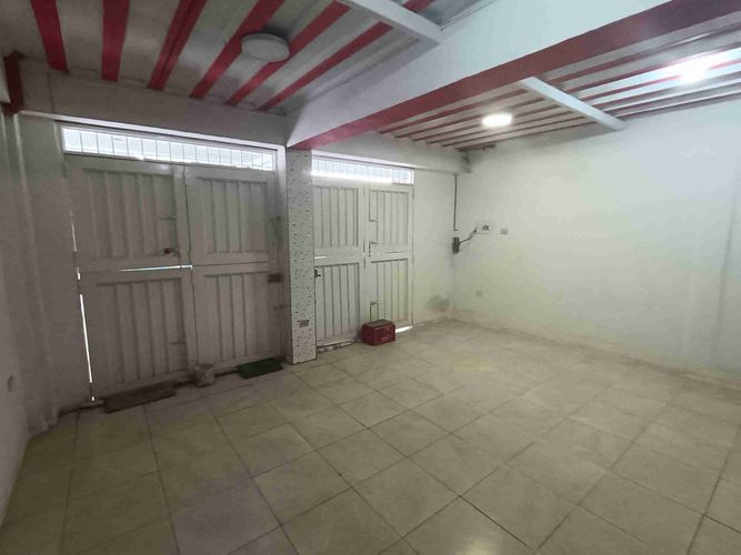 Casa de 8 alcobas en venta en Popular, Armenia, 450 m² · foto 21 de 24