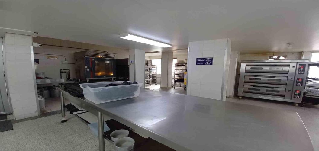 Local en venta en El Centro, Manizales, 997 m² · foto 3 de 24