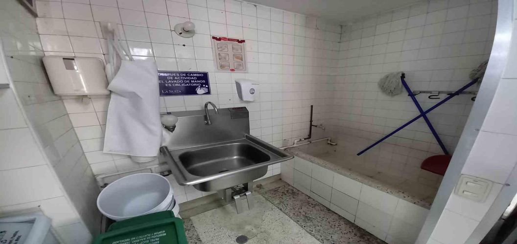 Local en venta en El Centro, Manizales, 997 m² · foto 7 de 24