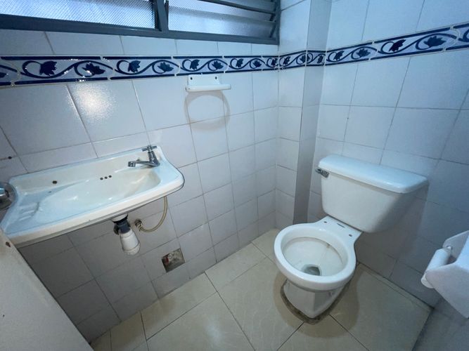 Bodega en arriendo en Sector Parque Valencia, Armenia, 470 m² · foto 11 de 13