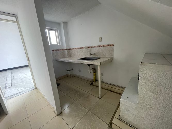 Bodega en arriendo en Sector Parque Valencia, Armenia, 470 m² · foto 13 de 13