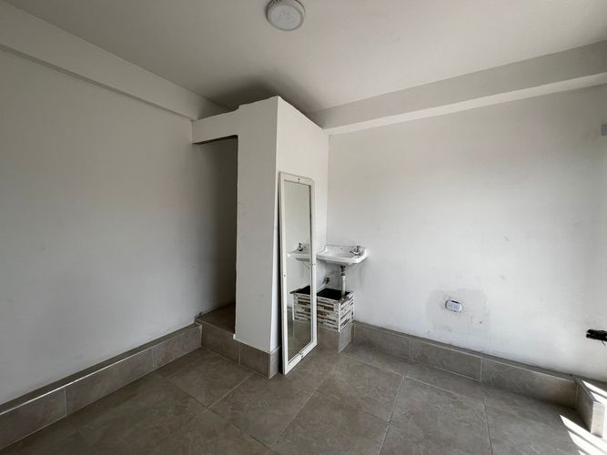 Local en arriendo en Hacienda Cuba, Pereira, 10 m² · foto 9 de 14
