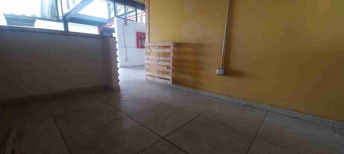 Local en venta en Avenida Centenario, Armenia, 26 m² · foto 16 de 18