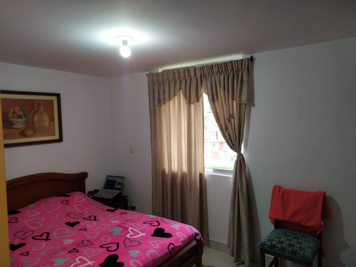 Apartamento en venta en Los Eucaliptos, Manizales · foto 16 de 21