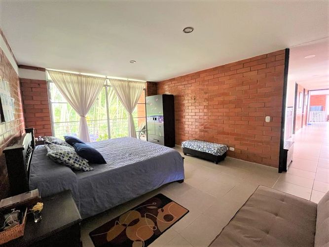 Casa en venta en Tribunas Corcega, Pereira · foto 4 de 18