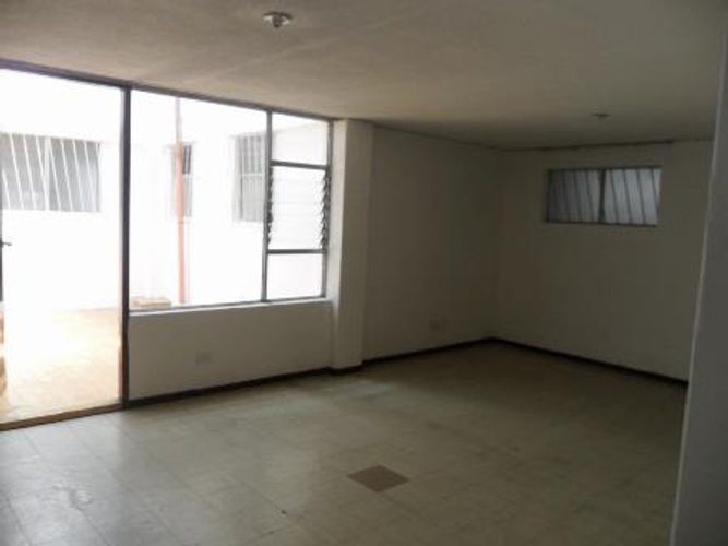 Edificio en venta en El Centro, Manizales, 1664 m² · foto 8 de 14