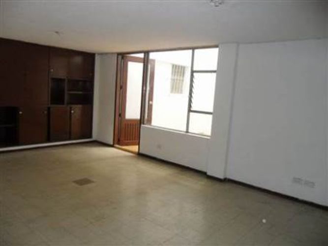 Edificio en venta en El Centro, Manizales, 1664 m² · foto 11 de 14