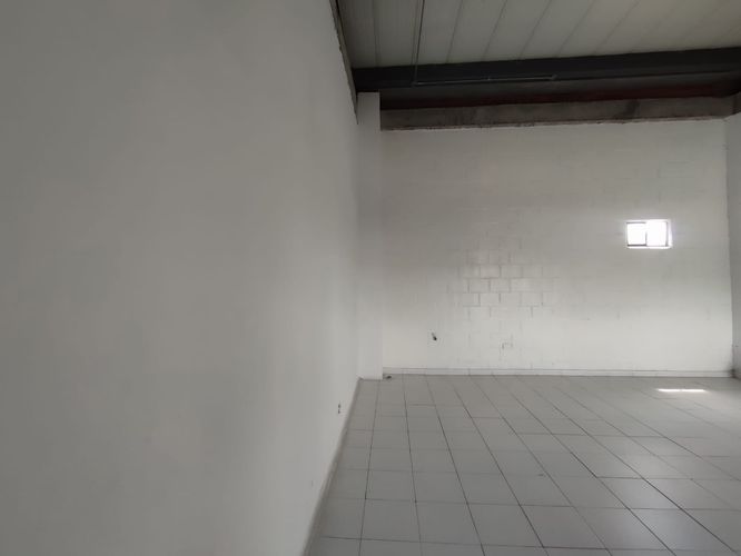 Local en venta en Galicia, Pereira, 40 m² · foto 7 de 15