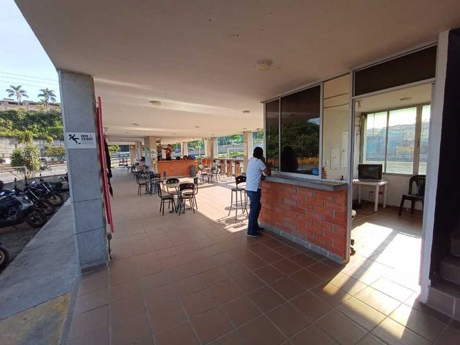 Local en arriendo en San Fernando, Pereira, 2100 m² · foto 19 de 23