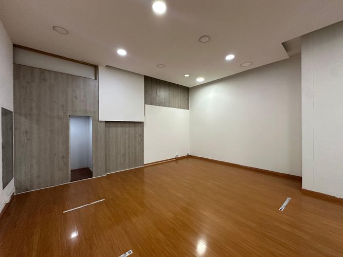 Local en arriendo en Sector Plaza De Bolivar, Pereira, 45 m² · foto 3 de 13
