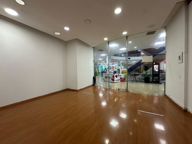 Local en arriendo en Sector Plaza De Bolivar, Pereira, 45 m² · foto 5 de 13