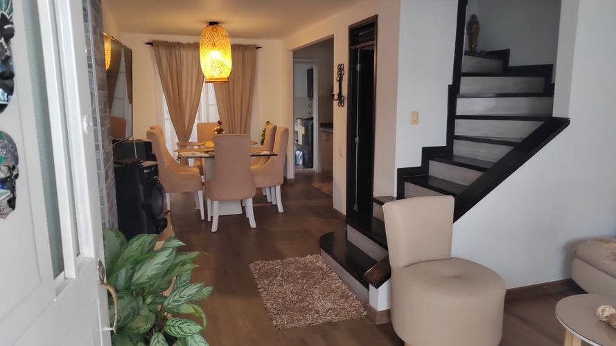 Casa de 3 alcobas en venta en Valher, Dosquebradas, 135 m² · foto 3 de 9