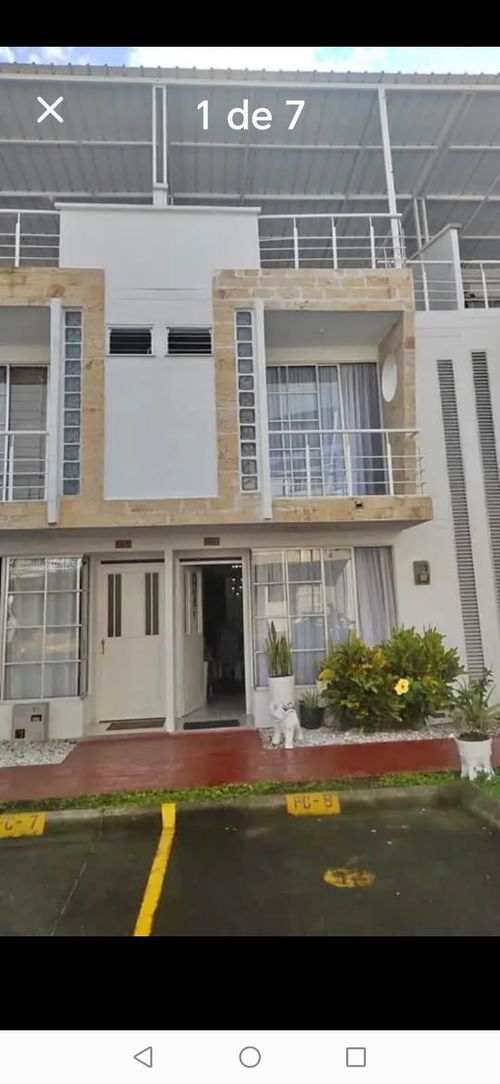 Casa de 3 alcobas en venta en Valher, Dosquebradas, 135 m² · foto 5 de 9