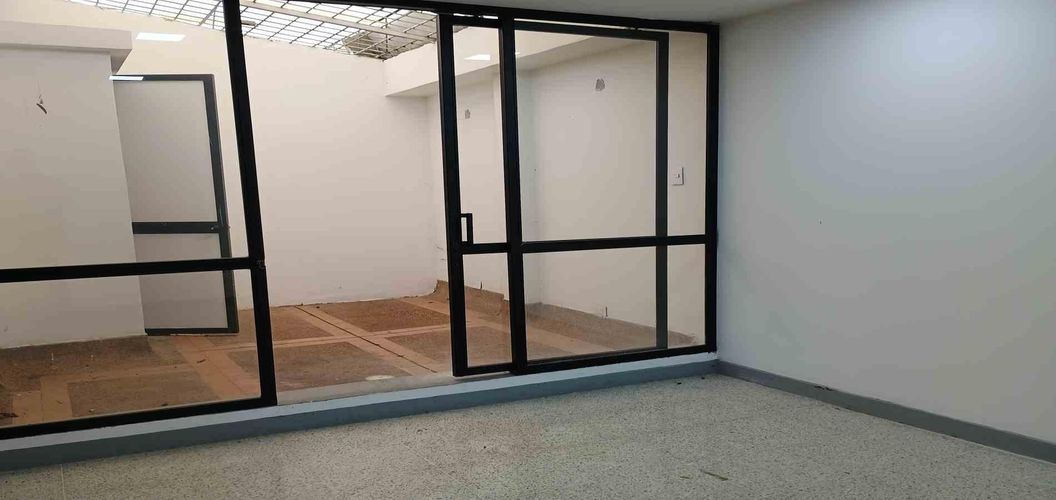 Local en venta en Centro, Armenia, 130 m² · foto 22 de 24