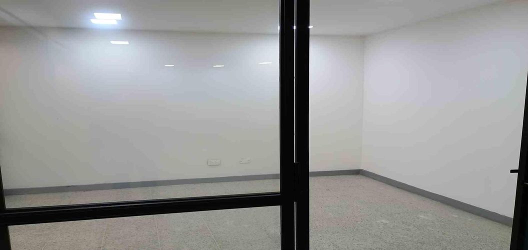 Local en venta en Centro, Armenia, 130 m² · foto 24 de 24