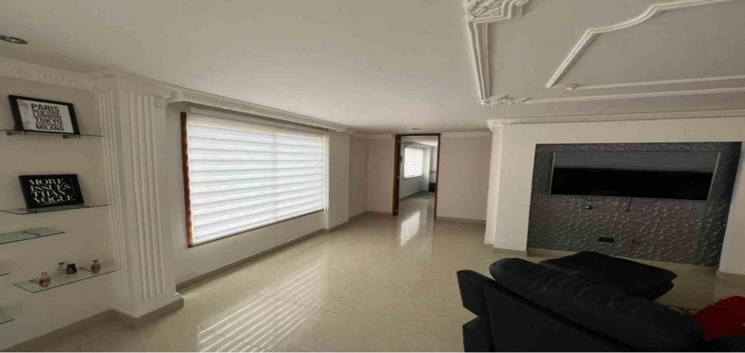 Casa de 6 alcobas en venta en Pinares, Pereira, 344 m² · foto 6 de 24